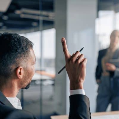 Steer a Meeting without overstepping